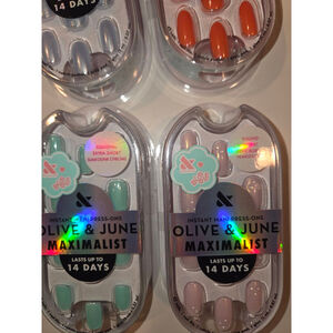 Lot of 4 NEW Olive & June Maximalist Nail Press-Ons